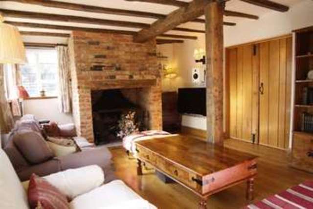  Image of 4 bedroom Detached house for sale in Castle Street Bletchingley Redhill RH1 at Castle Street  Bletchingley, RH1 4NU