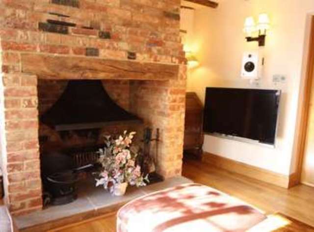  Image of 4 bedroom Detached house for sale in Castle Street Bletchingley Redhill RH1 at Castle Street  Bletchingley, RH1 4NU