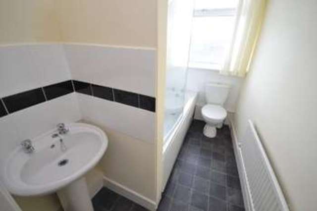  Image of 2 bedroom End of Terrace for sale in Castleford Road Normanton WF6 at Normanton West Yorkshire, WF6 2EE