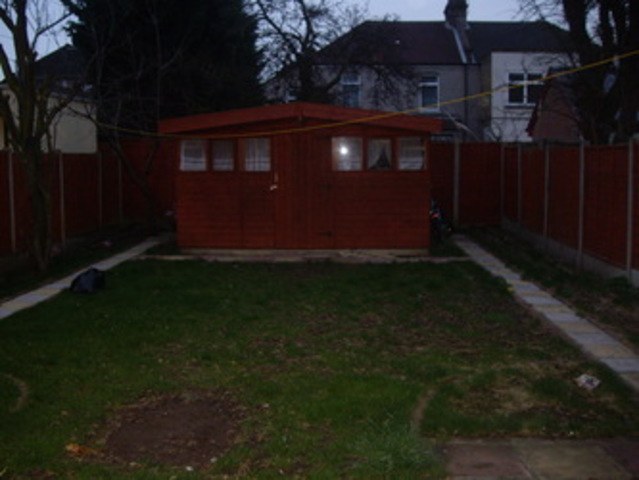  Image of 4 bedroom Detached house to rent in Castleton Road Goodmayes Ilford IG3 at Castleton road  Goodmayes, IG3 9QR