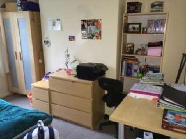  Image of 5 bedroom House Share to rent in Cecil Street Nottingham NG7 at Lenton Bristol Lenton, NG7 1GZ