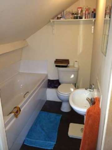  Image of 5 bedroom House Share to rent in Cecil Street Nottingham NG7 at Lenton Bristol Lenton, NG7 1GZ