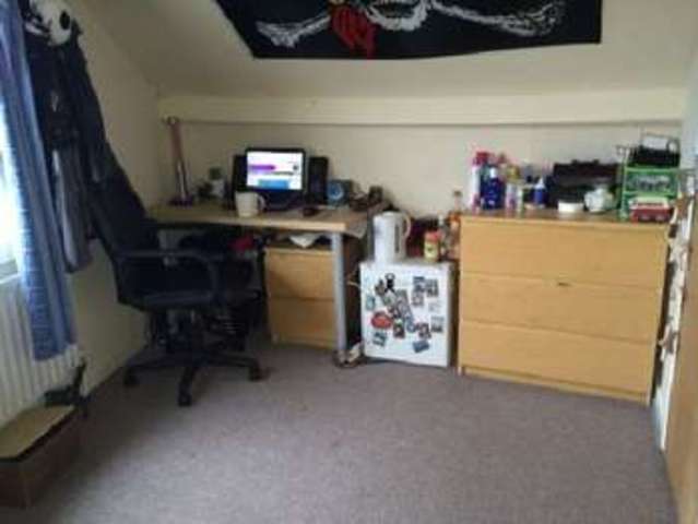 Image of 5 bedroom House Share to rent in Cecil Street Nottingham NG7 at Lenton Bristol Lenton, NG7 1GZ