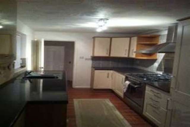  Image of 2 bedroom Terraced house to rent in Cemetery Road Knutton Newcastle-under-Lyme ST5 at Newcastle Under Lyme, ST5 6DH