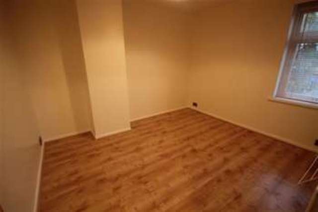  Image of 2 bedroom Terraced house to rent in Cemetery Road Knutton Newcastle-under-Lyme ST5 at Newcastle Under Lyme, ST5 6DH