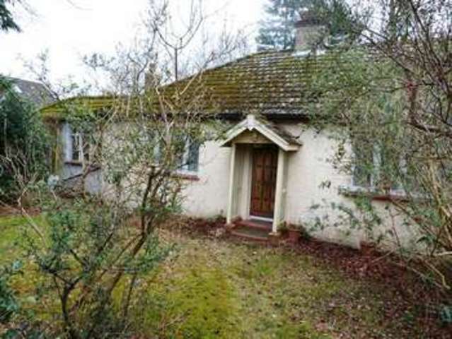  Image of 2 bedroom Detached house for sale in Heathway Chaldon Caterham CR3 at Heathway Chaldon Caterham, CR3 5DL
