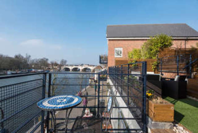  Image of 2 bedroom Flat for sale in Jerome Place Kingston upon Thames KT1 at Charter Quay Kingston Upon Thames Kingston upon Thames, KT1 1HX