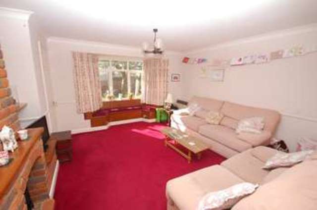  Image of 3 bedroom End of Terrace for sale in Rowcroft Hemel Hempstead HP1 at Chaulden Hemel Hempstead Herts, HP1 2JG