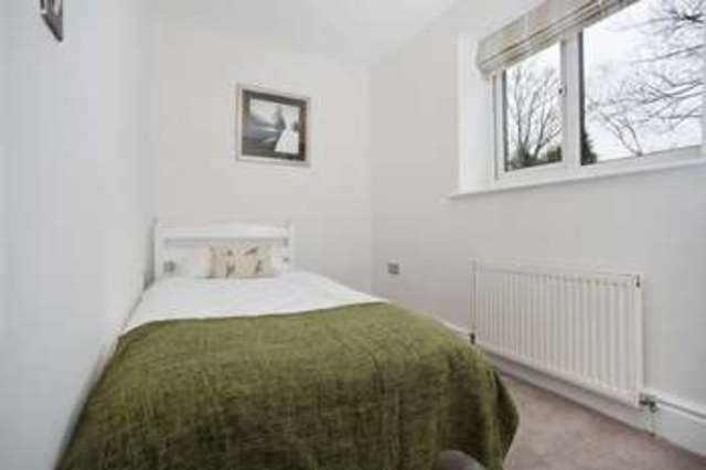  Image of 3 bedroom Town House for sale in Chevet Mews Sandal Wakefield WF2 at Sandal Wakefield West Yorkshire, WF2 6AG