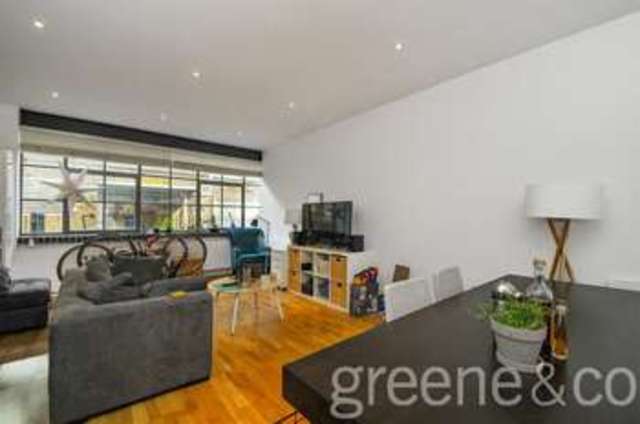  Image of 1 bedroom Detached house to rent in Shepherdess Place London N1 at 7 Shepherdess Place Islington Hoxton, N1 7LJ