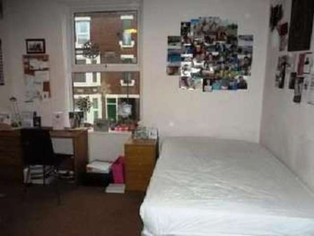 Image of 4 bedroom House Share to rent in Claude Street Nottingham NG7 at Dunkirk Bristol Dunkirk, NG7 2LA
