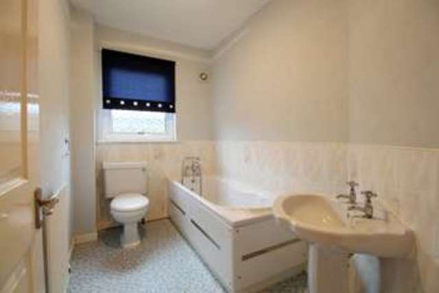  Image of 4 bedroom Bungalow for sale in Pitfairn Road Fishcross Alloa FK10 at Pitfairn Road  Alloa, FK10 3HU