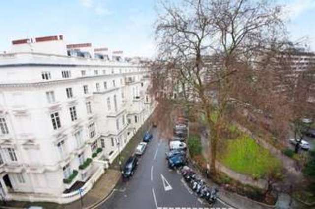  Image of 2 bedroom Flat for sale in Cleveland Gardens London W2 at Bayswater London Queensway, W2 6HA