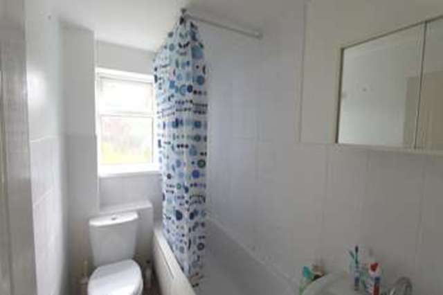  Image of 2 bedroom Ground Flat for sale in Cloverlands Drive Staincross Barnsley S75 at Mapplewell Barnsley Mapplewell, S75 6EB