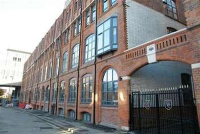  Image of 2 bedroom Flat to rent in Erskine Street Leicester LE1 at Leicester, LE1 2AW
