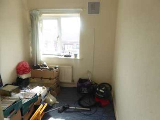  Image of 3 bedroom Detached house for sale in Coldcotes Grove Leeds LS9 at Leeds, LS9 6QJ
