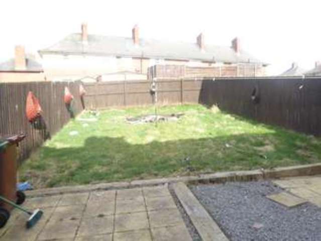  Image of 3 bedroom Detached house for sale in Coldcotes Grove Leeds LS9 at Leeds, LS9 6QJ