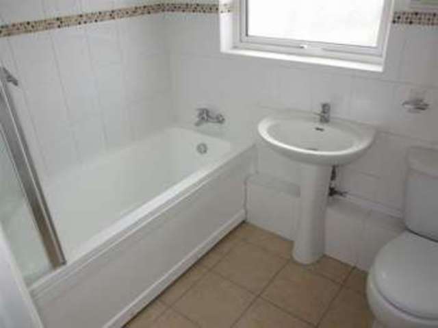  Image of 2 bedroom Bungalow for sale in Coltsfoot Close Amesbury Salisbury SP4 at Coltsfoot Close  Amesbury, SP4 7NP