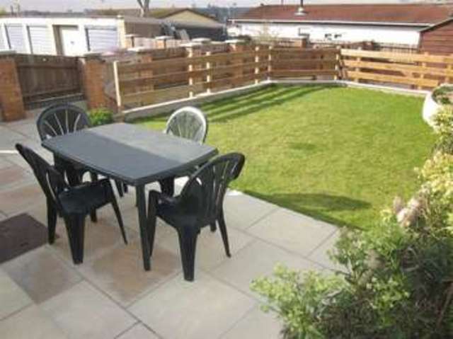  Image of 2 bedroom Bungalow for sale in Coltsfoot Close Amesbury Salisbury SP4 at Coltsfoot Close  Amesbury, SP4 7NP