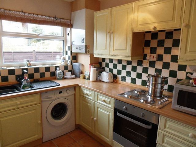  Image of 2 bedroom Flat for sale in Gorse Road Cookham Maidenhead SL6 at Gorse Road  Cookham, SL6 9LL