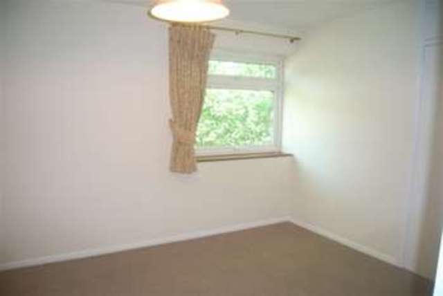  Image of 2 bedroom Flat to rent in Copers Cope Road Beckenham BR3 at Beckenham, BR3 1TT