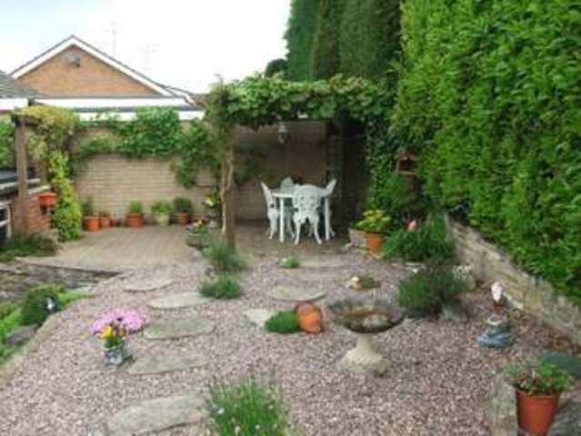  Image of 4 bedroom Detached house to rent in Gorse Road Corfe Mullen Wimborne BH21 at Corfe Mullen Wimborne, BH21 3SJ