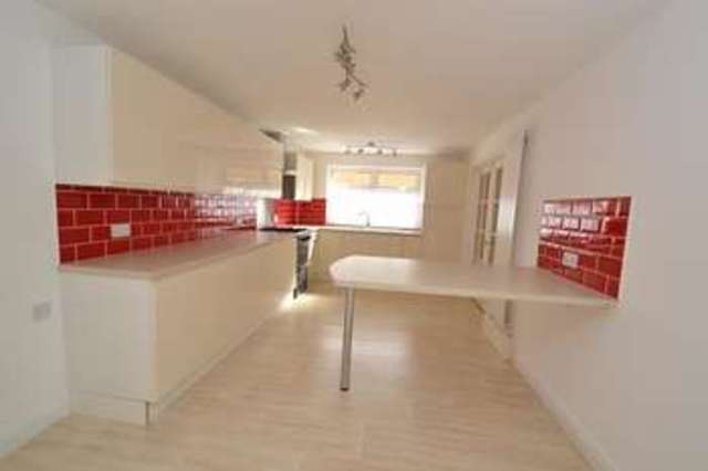  Image of 4 bedroom Detached house for sale in Brook Lane Corfe Mullen Wimborne BH21 at Corfe Mullen Wimborne, BH21 3RD