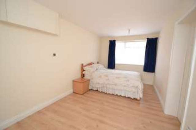  Image of 4 bedroom Detached house for sale in Brook Lane Corfe Mullen Wimborne BH21 at Corfe Mullen Wimborne, BH21 3RD