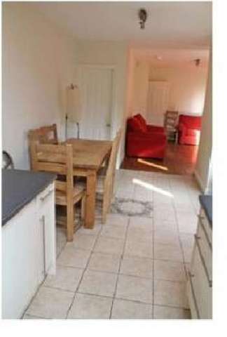  Image of 6 bedroom House Share to rent in Cottesmore Road Nottingham NG7 at Lenton Bristol Lenton, NG7 1QE