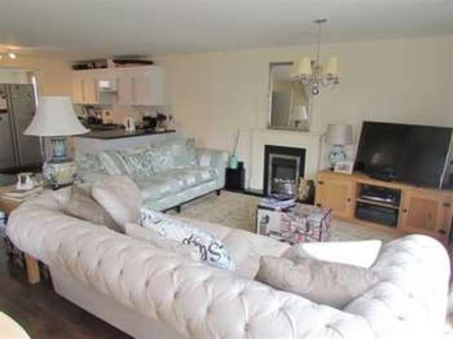  Image of 4 bedroom Semi-Detached house for sale in Couture Grove Street BA16 at Street, BA16 0GA