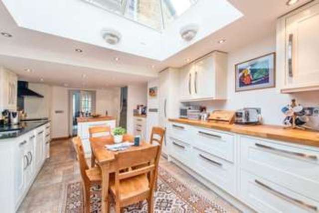  Image of 4 bedroom Property for sale in Coxwell Street Cirencester GL7 at Cirencester Cirencester, GL7 2BH