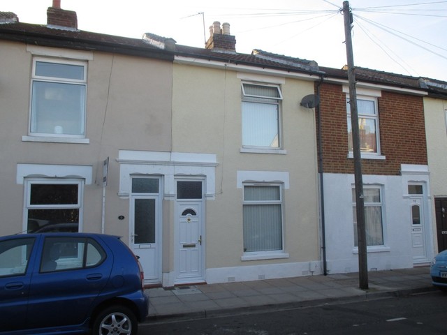  Image of 2 bedroom Terraced house for sale in Cranleigh Road Portsmouth PO1 at Cranleigh Road Fratton Portsmouth, PO1 5LX