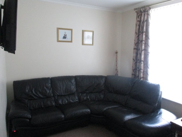  Image of 2 bedroom Terraced house for sale in Cranleigh Road Portsmouth PO1 at Cranleigh Road Fratton Portsmouth, PO1 5LX