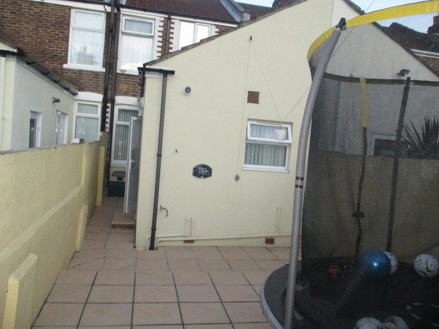  Image of 2 bedroom Terraced house for sale in Cranleigh Road Portsmouth PO1 at Cranleigh Road Fratton Portsmouth, PO1 5LX