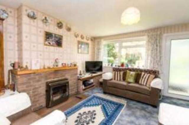  Image of 3 bedroom End of Terrace for sale in Cranleigh Mead Cranleigh GU6 at Cranleigh Surrey Cranleigh, GU6 7JS