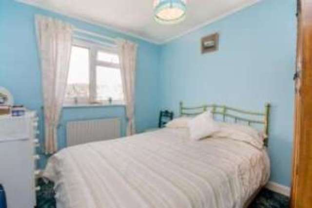  Image of 3 bedroom End of Terrace for sale in Cranleigh Mead Cranleigh GU6 at Cranleigh Surrey Cranleigh, GU6 7JS