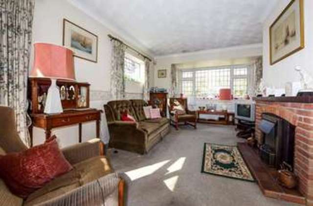  Image of 3 bedroom Detached house for sale in Creek End Chichester PO19 at Creek End  Fishbourne, PO19 3JS