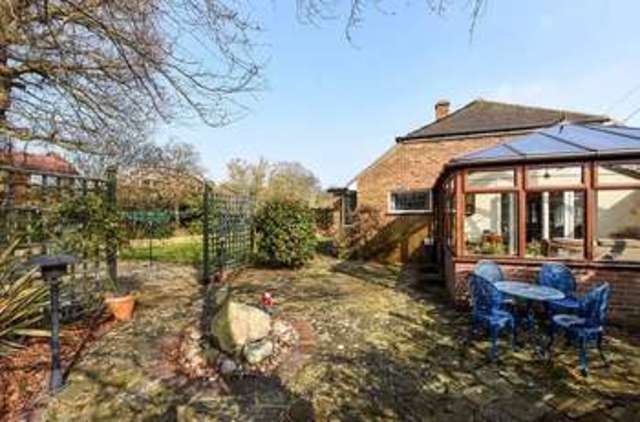  Image of 3 bedroom Detached house for sale in Creek End Chichester PO19 at Creek End  Fishbourne, PO19 3JS
