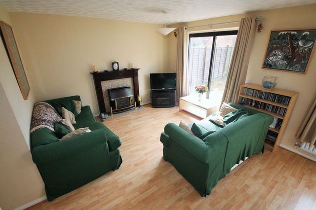  Image of 3 bedroom Semi-Detached house for sale in Curlew Close Coalville LE67 at Curlew Close  Coalville, LE67 4BD