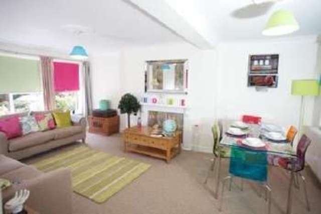  Image of 6 bedroom House Share to rent in Cycle Road Lenton Nottingham NG7 at Lenton Bristol Lenton, NG7 2DT