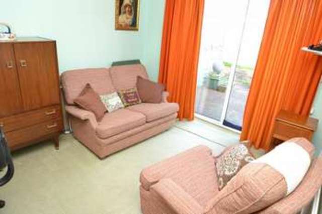  Image of 3 bedroom Detached house for sale in Sandyhurst Close Poole BH17 at Poole, BH17 9JS