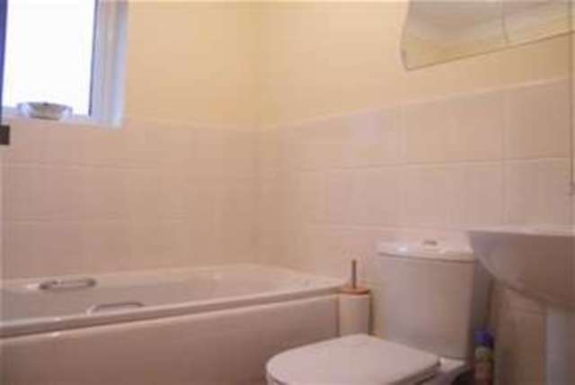  Image of 4 bedroom Terraced house to rent in Appleby Close Darlington DL1 at Darlington, DL1 4AJ