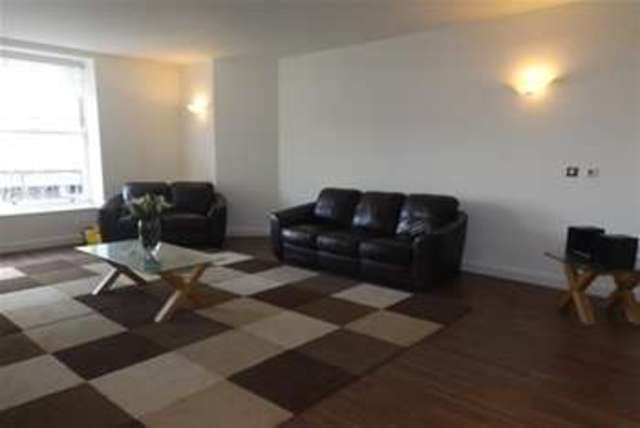  Image of 1 bedroom Flat to rent in Barry Lane Cardiff CF10 at Cardiff, CF10 1FR