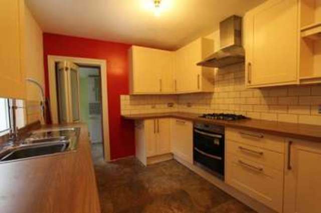  Image of 3 bedroom Detached house to rent in Davidson Road Addiscombe Croydon CR0 at Davidson Road  Croydon, CR0 6DB