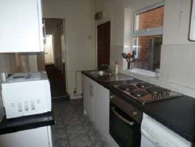  Image of 4 bedroom House Share to rent in Dawlish Road Selly Oak Birmingham B29 at Selly Oak Bristol Selly Oak, B29 7AF