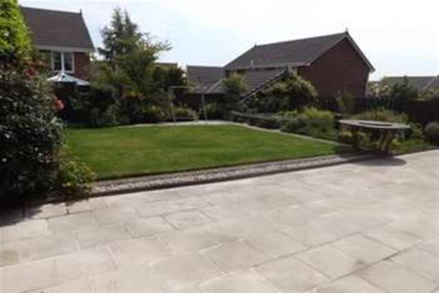  Image of 4 bedroom Detached house to rent in Delph Way Whittle-Le-Woods Chorley PR6 at Chorley, PR6 7TG