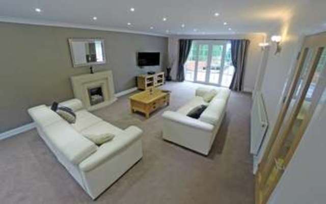  Image of 5 bedroom Detached house for sale in Denehurst Close Barnt Green Birmingham B45 at Denehurst Close Barnt Green Birmingham, B45 8HR