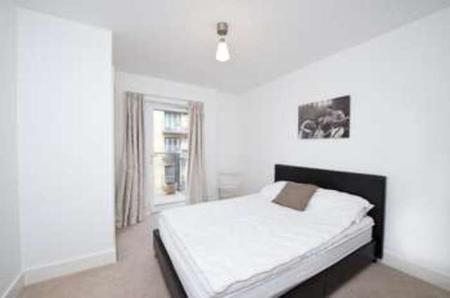  Image of 2 bedroom Flat to rent in Dragmore Street London SW4 at Dragmore Street  Clapham Common, SW4 8DW