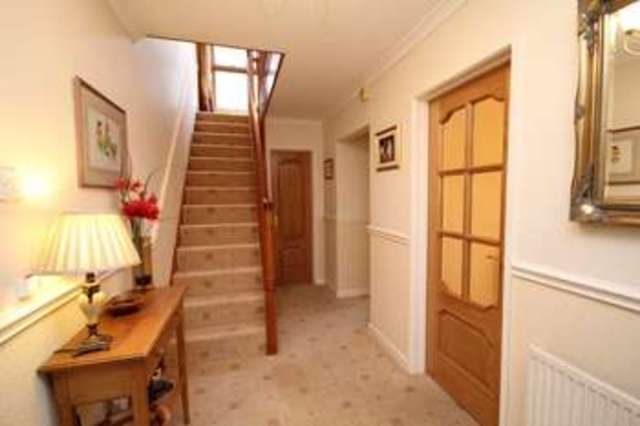  Image of 4 bedroom Detached house for sale in Dragon Road Winterbourne Bristol BS36 at Winterbourne Bristol Winterbourne, BS36 1BJ