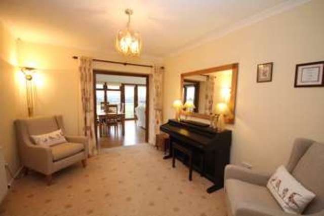  Image of 4 bedroom Detached house for sale in Dragon Road Winterbourne Bristol BS36 at Winterbourne Bristol Winterbourne, BS36 1BJ